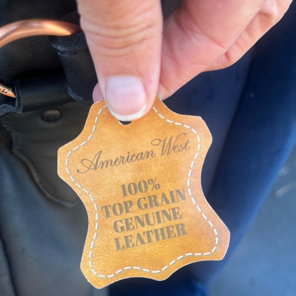 BRAND NEW American West gorgeous black leather purse in original gift bag - Picture 3 of 5